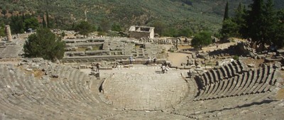 Theater, Delphi